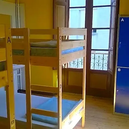 La Casona Del Peregrino Hostel Llanes