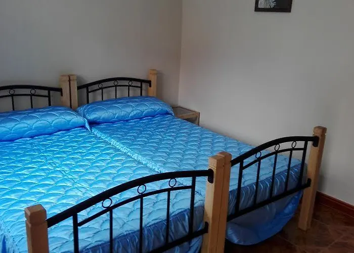 La Casona Del Peregrino Hostal Llanes