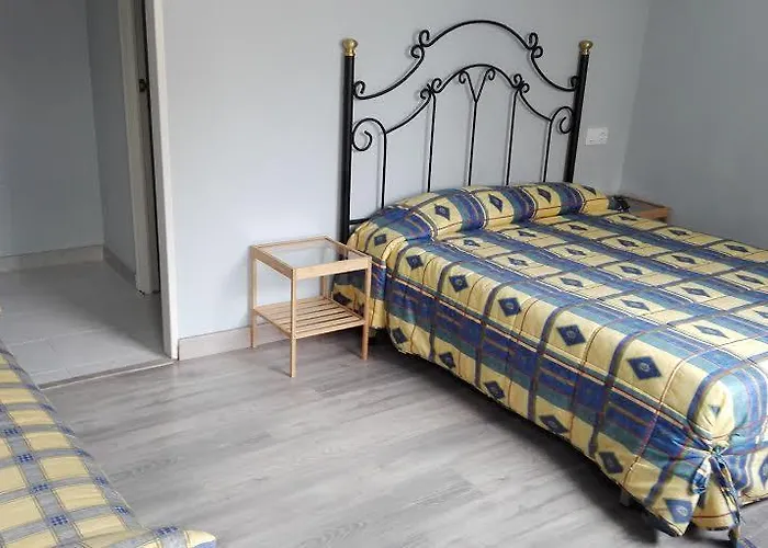 La Casona Del Peregrino Hostal Llanes